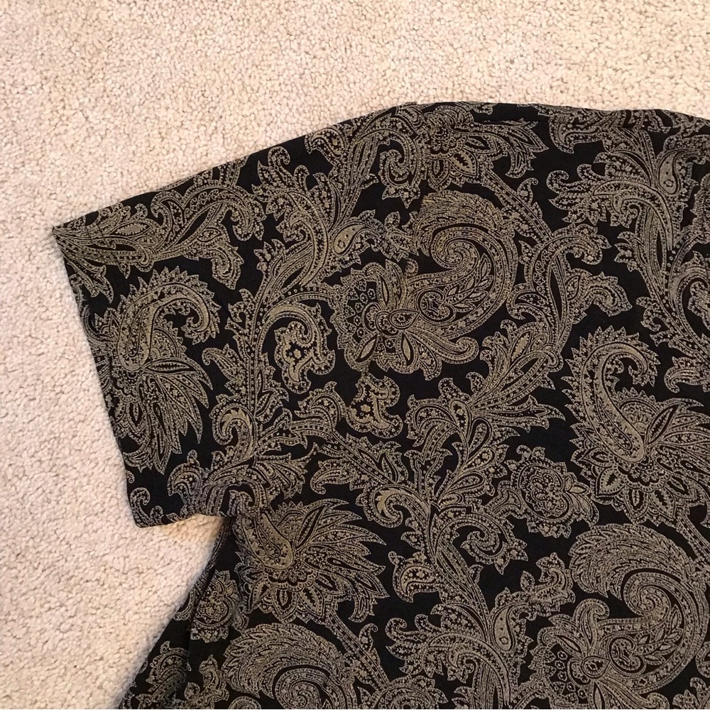 Elegant Black and Gold Paisley Blouse - Picture 7 of 9